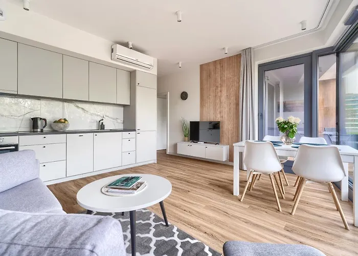 Nautic Park 아파트 *